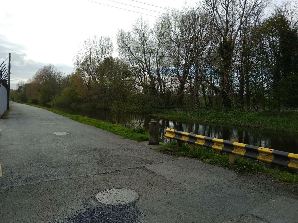 Townhouse 2 Barrow Lane Villa Carlow Buitenkant foto